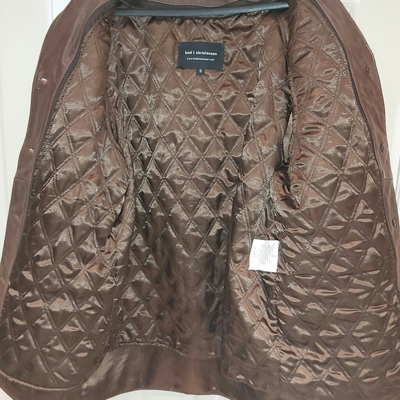 Leather jacket - Picture 2 of 6